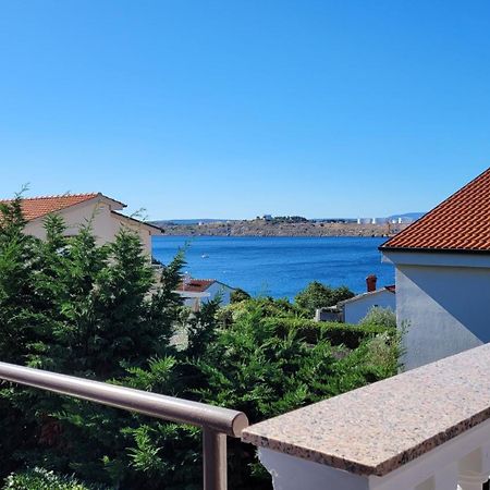 Apartments Adriana Omišalj Εξωτερικό φωτογραφία