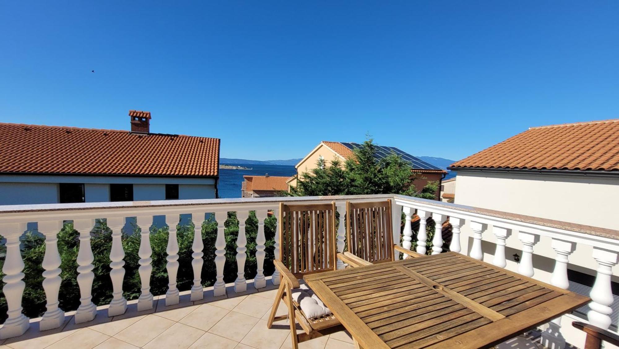 Apartments Adriana Omišalj Εξωτερικό φωτογραφία