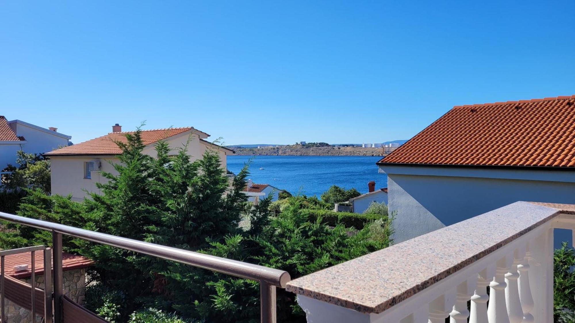 Apartments Adriana Omišalj Εξωτερικό φωτογραφία